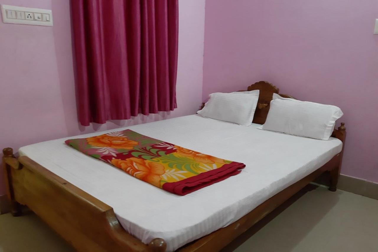 Goroomgo Star Lodge Puri Ngoại thất bức ảnh